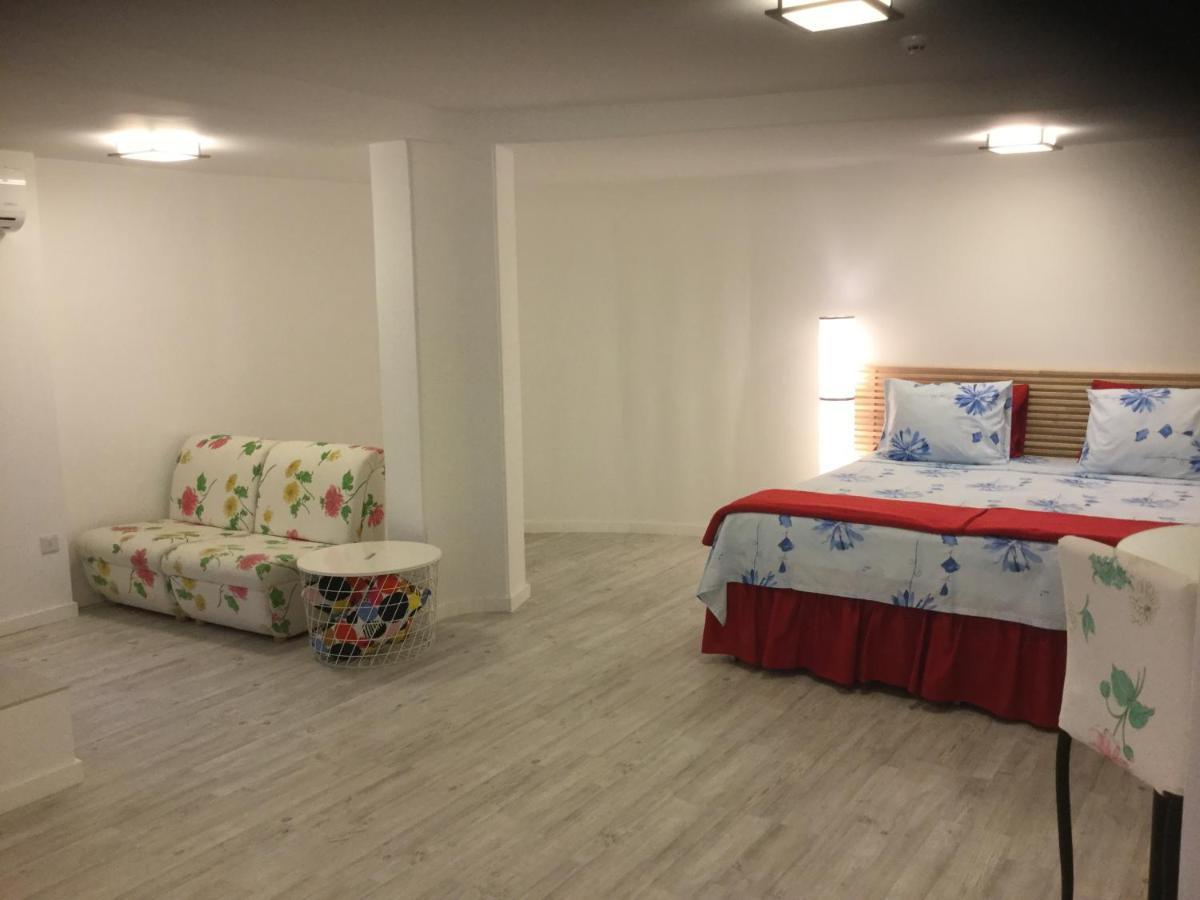 Red Cozy Stay Limisso Esterno foto